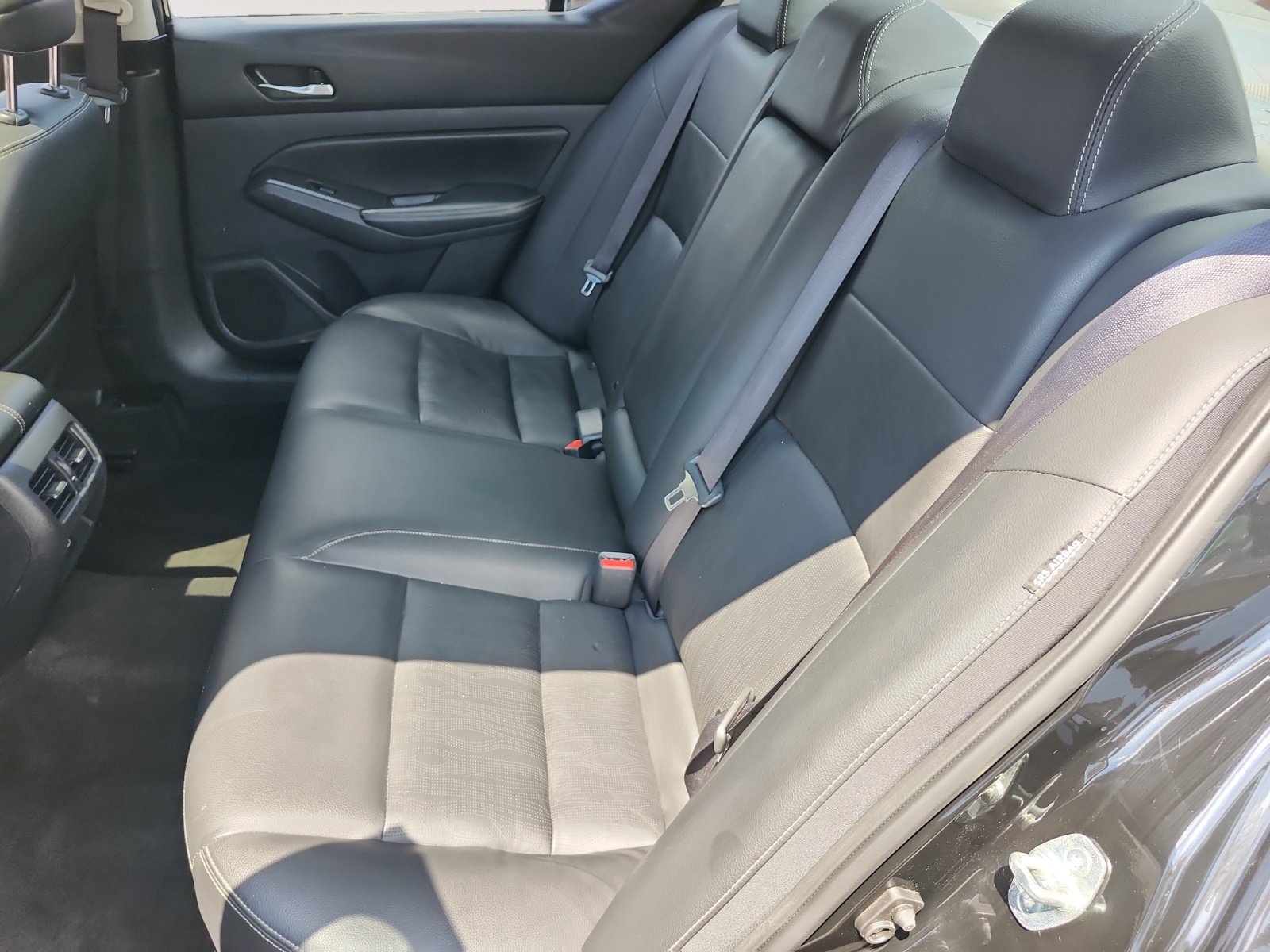 Used 2019 Nissan Altima 2.5 SL FWD image 13