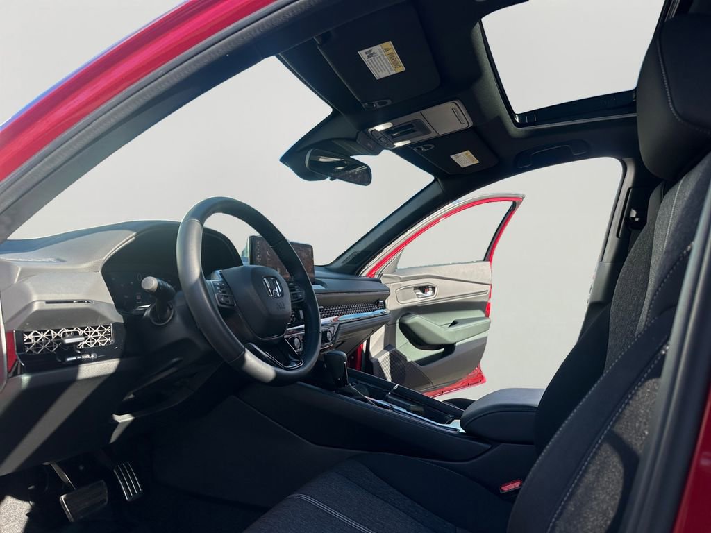 Used 2024 Honda Accord Sport image 9