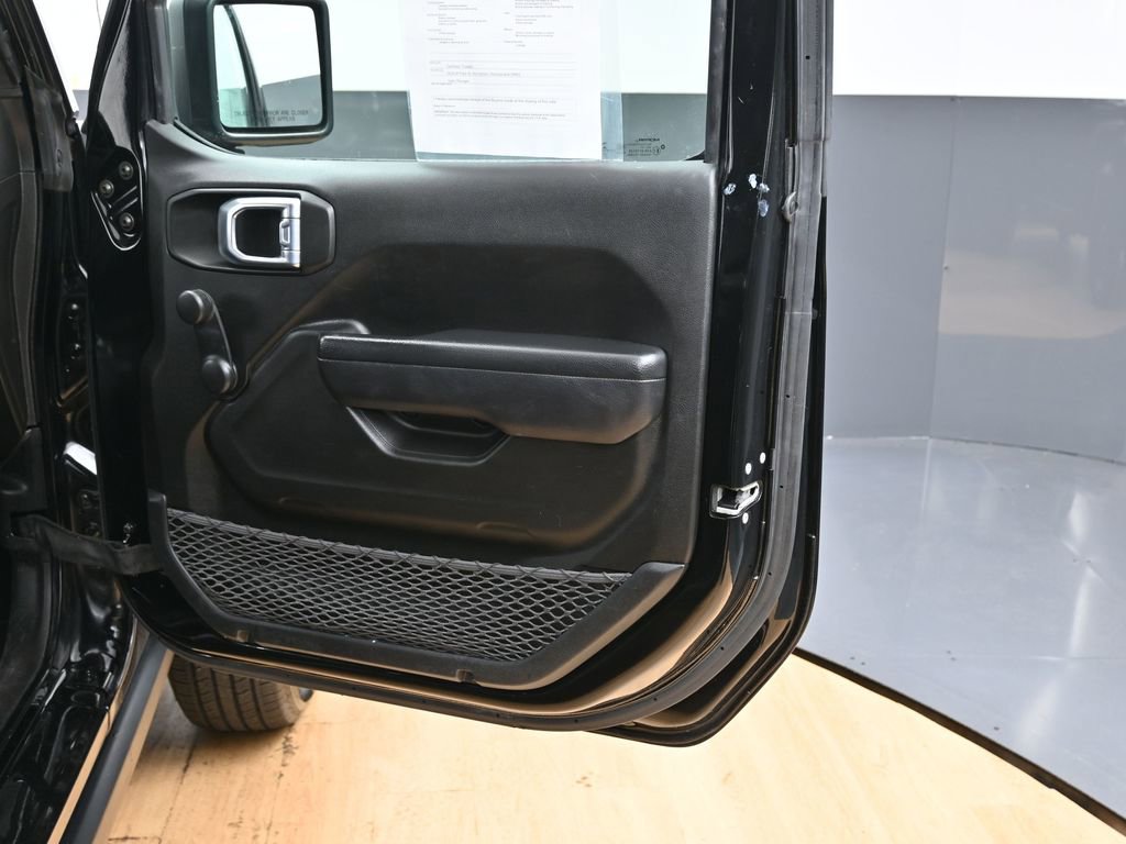 Used 2021 Jeep Wrangler Unlimited Sport image 33