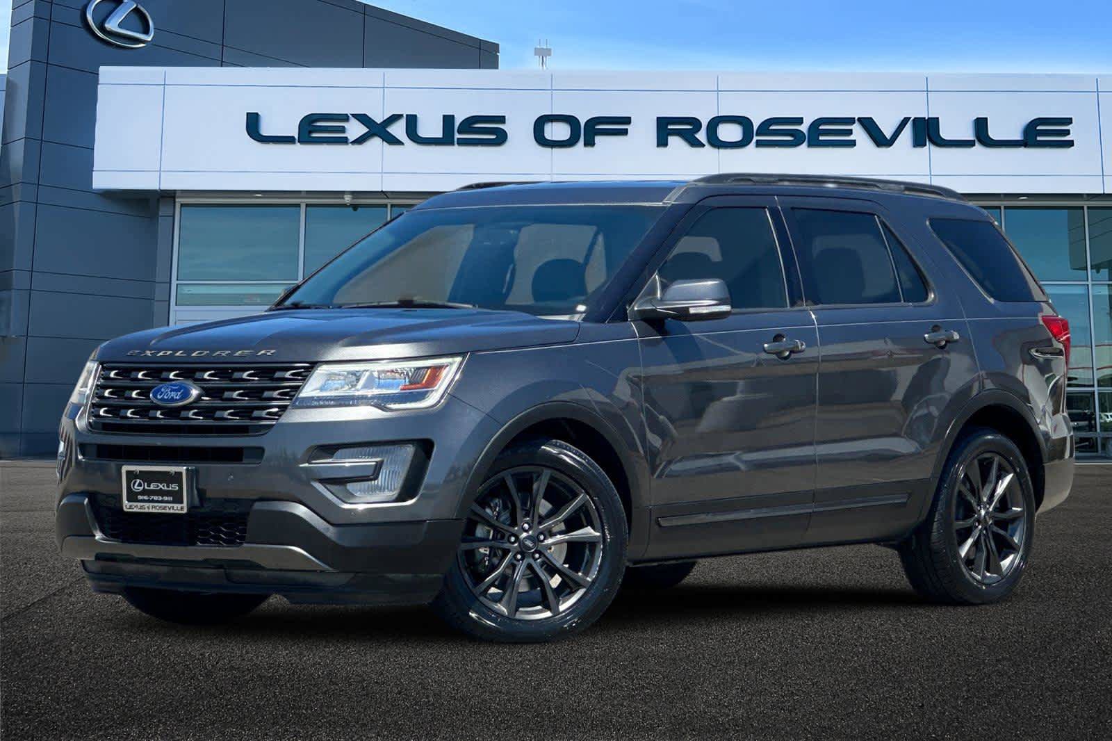 Used 2017 Ford Explorer XLT w/ Equipment Group 202A FWD video 1