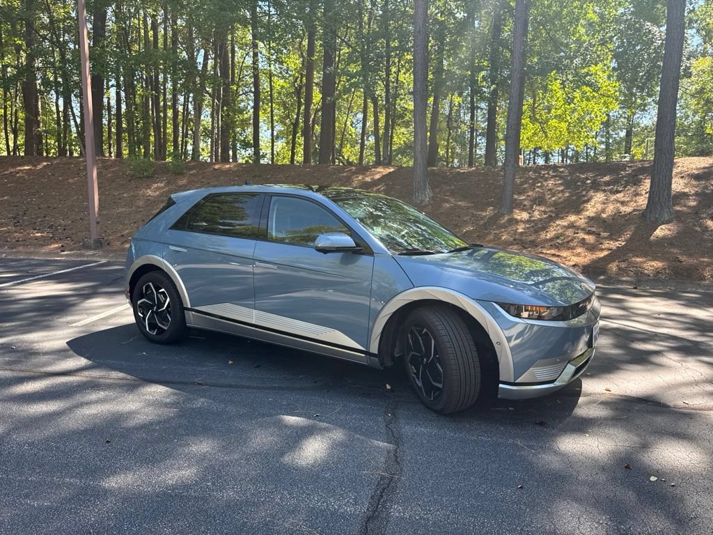 Used 2024 Hyundai Ioniq 5 Limited RWD image 2