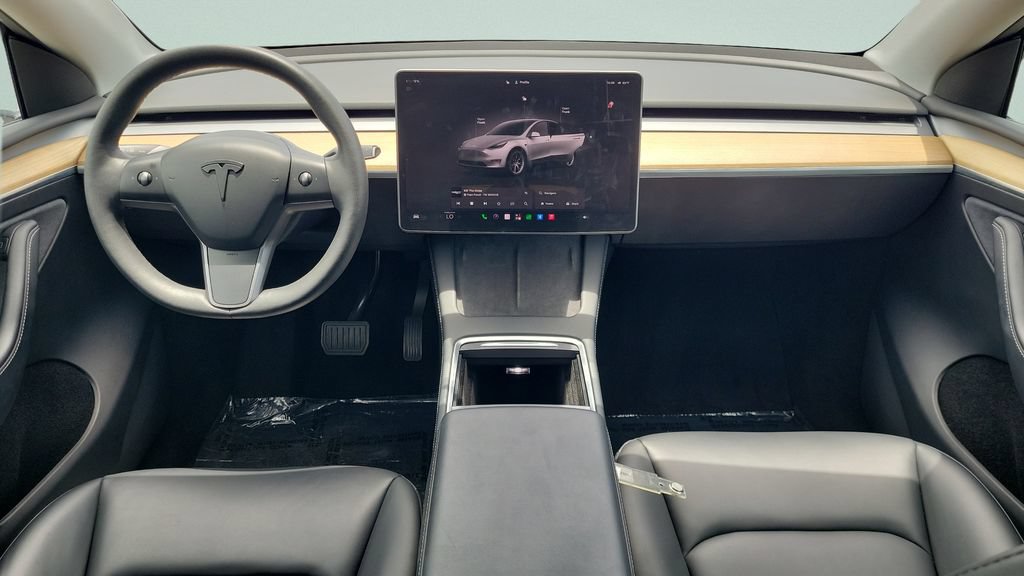 Used 2023 Tesla Model Y Long Range AWD/4WD image 15