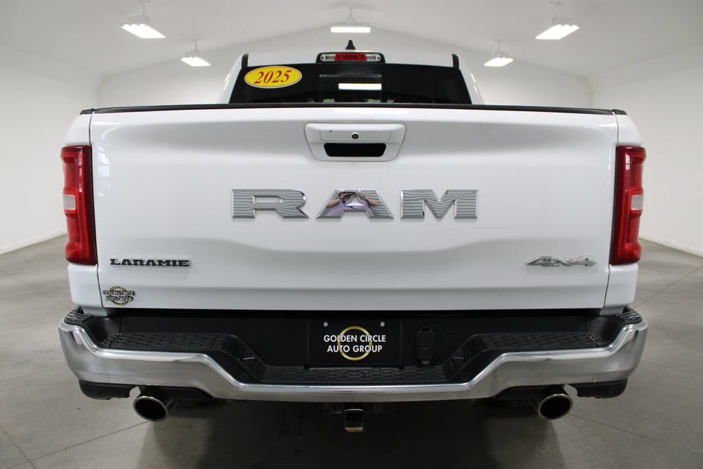 Used 2025 RAM 1500 Laramie AWD/4WD image 8