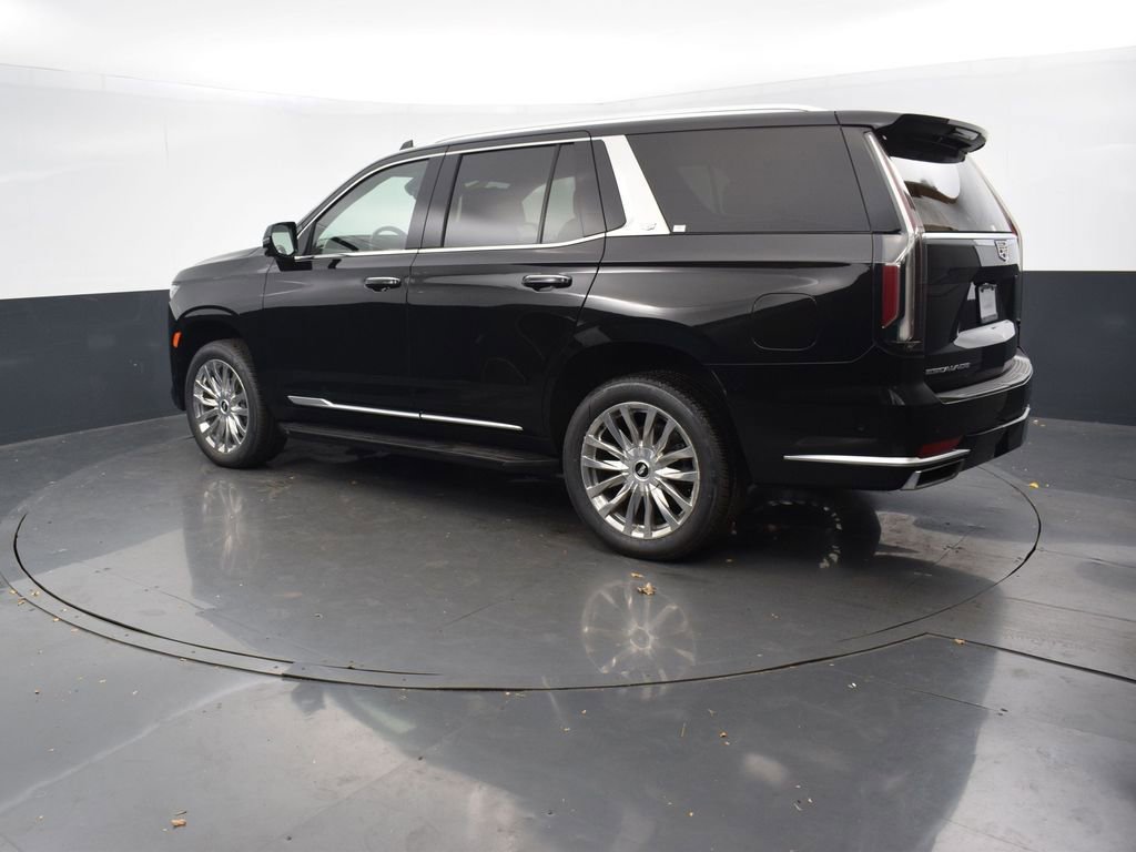 Used 2021 Cadillac Escalade Premium Luxury image 4