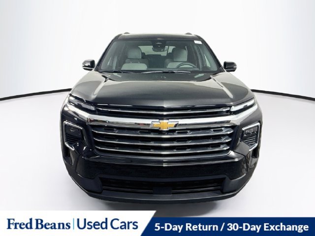 Used 2026 Chevrolet Traverse LT w/ Driver Confidence Package FWD image 1
