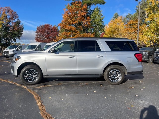 Certified 2024 Ford Expedition Max XLT image 6