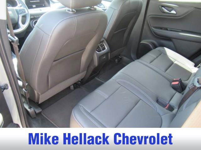 Used 2024 Chevrolet Blazer LT FWD image 17