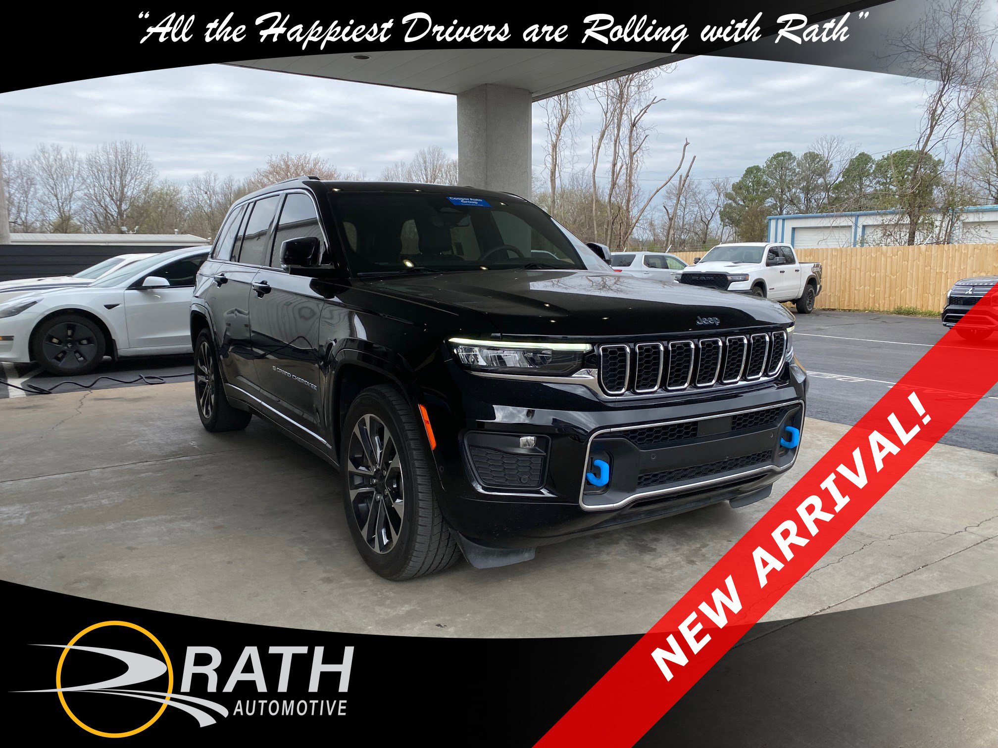 Used 2022 Jeep Grand Cherokee Overland w/ Luxury Tech Group IV image 4