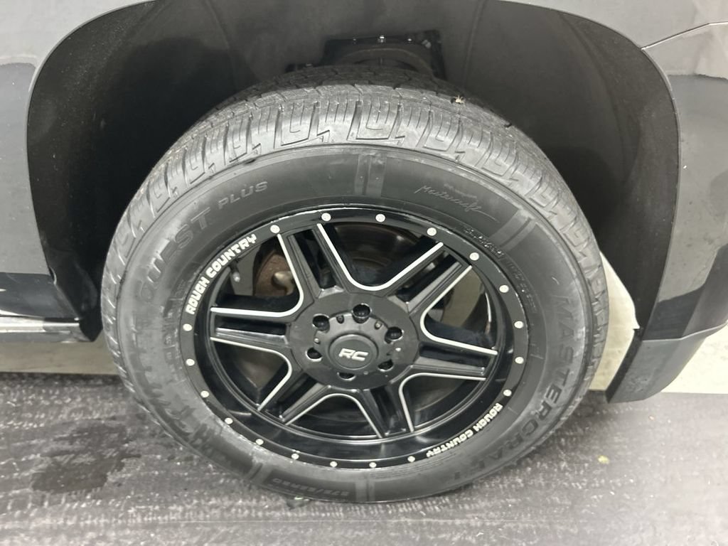 Used 2020 Chevrolet Tahoe Premier AWD/4WD image 8