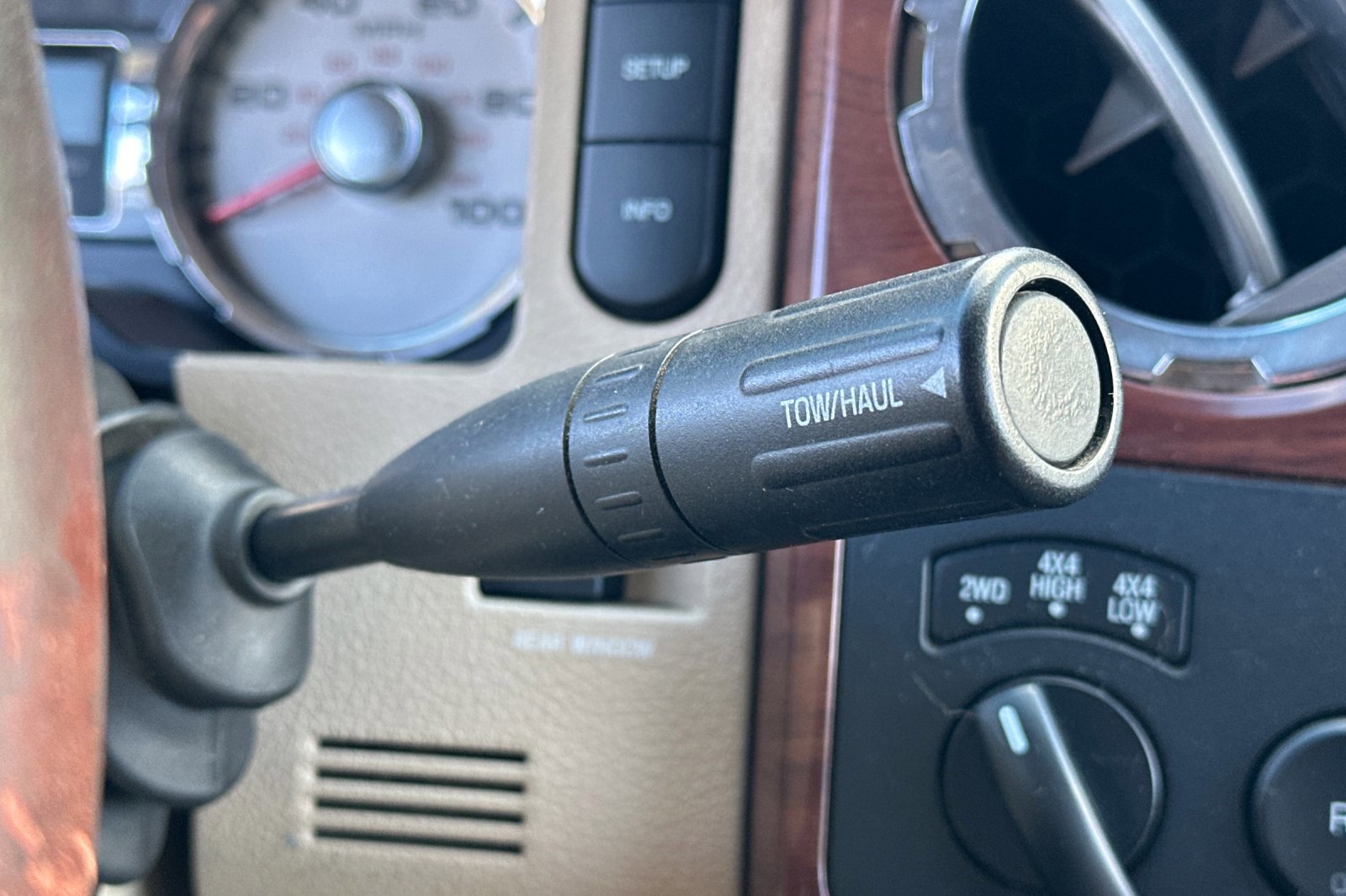 Used 2008 Ford F450 4x4 Crew Cab Super Duty image 18