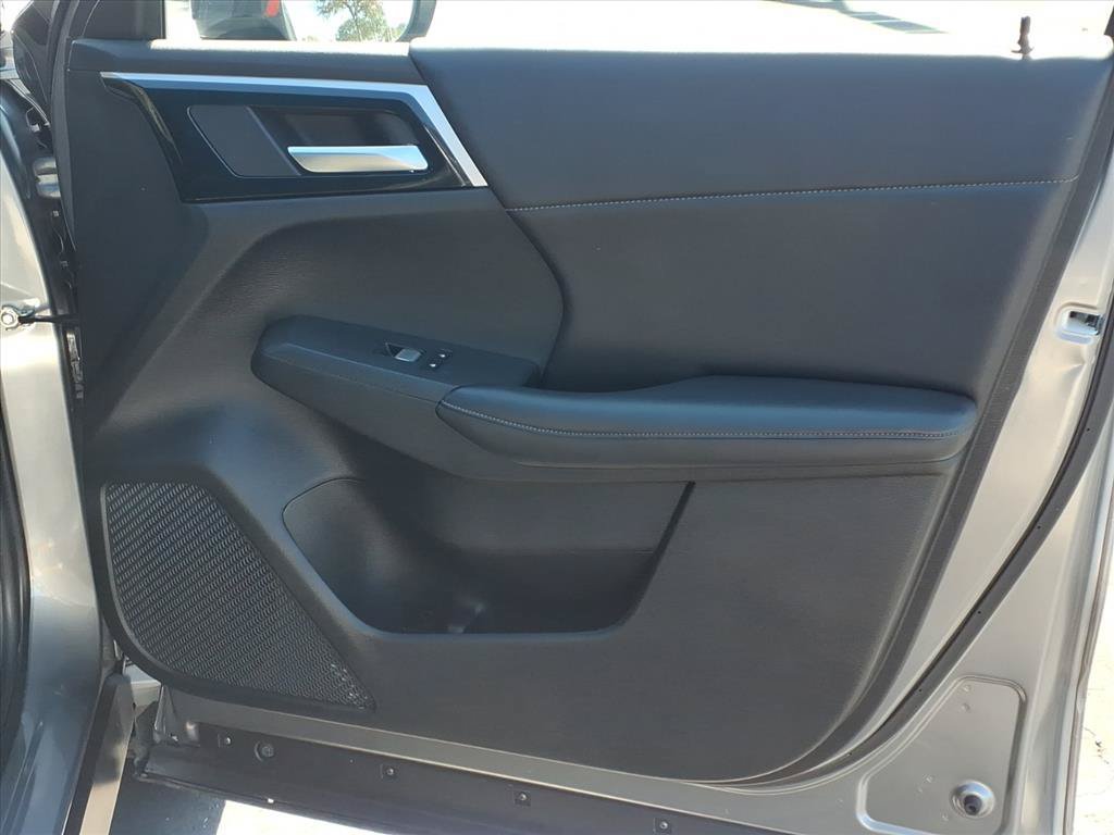 Used 2024 Mitsubishi Outlander SE FWD image 19