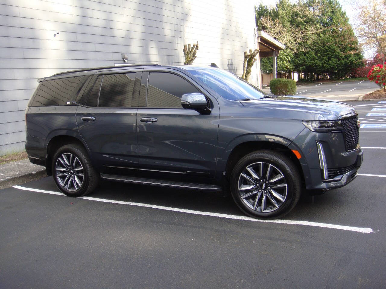 Used 2021 Cadillac Escalade Sport w/ Driver Assist Tech Package image 6