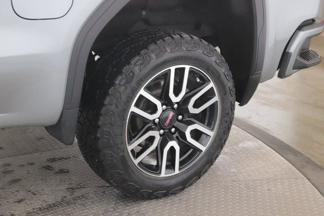 Used 2024 GMC Sierra 1500 AT4 w/ Technology Package image 14