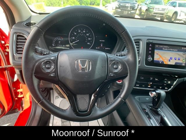 Used 2019 Honda HR-V Touring image 14