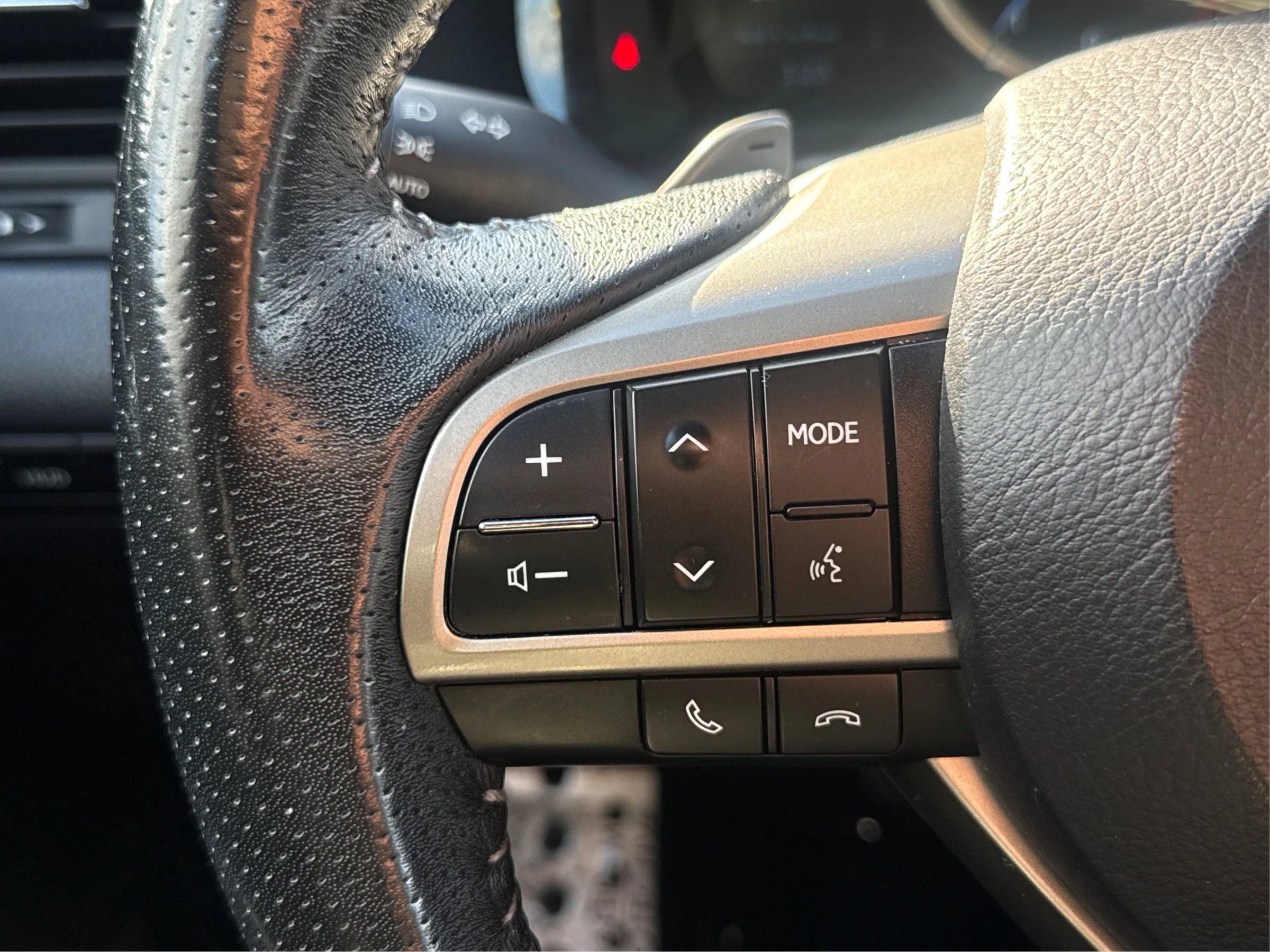 Used 2020 Lexus RX 350 F Sport w/ Accessory Package image 33