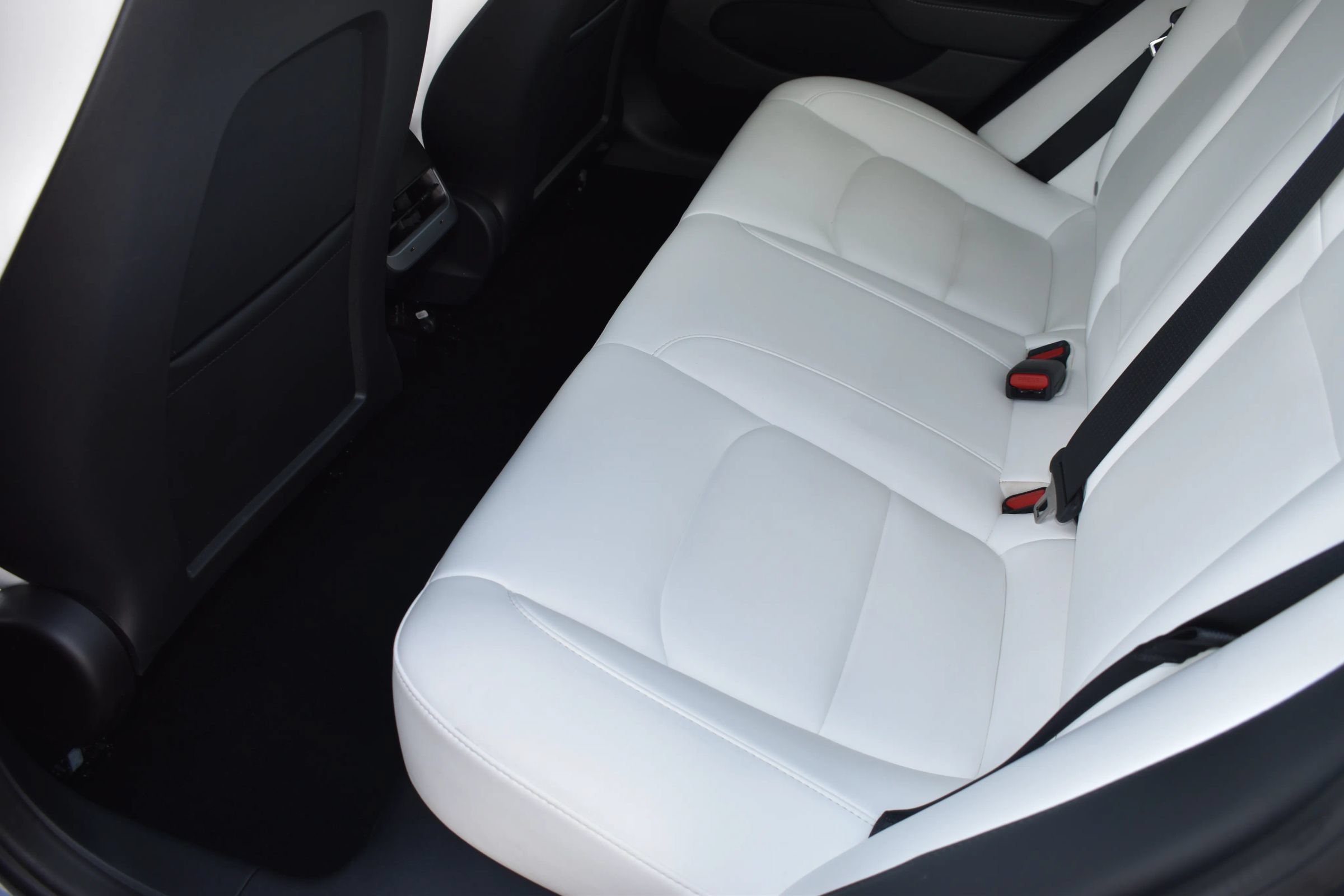 Used 2023 Tesla Model 3 Standard Range RWD image 10