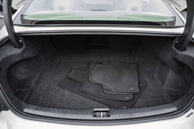 Certified 2024 Volvo S60 B5 Plus image 10