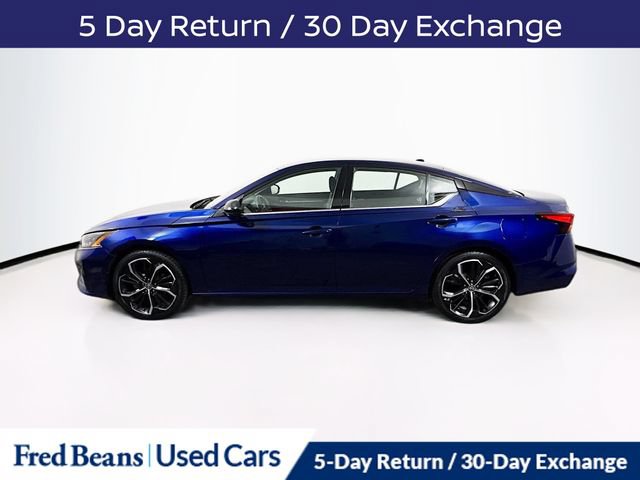 Used 2023 Nissan Altima 2.5 SR FWD image 5