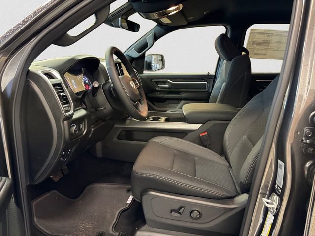 New 2026 RAM 1500 4x4 Crew Cab image 10