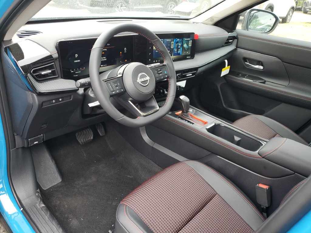 New 2027 Nissan Kicks SR w/ SR Premium Package AWD/4WD image 23