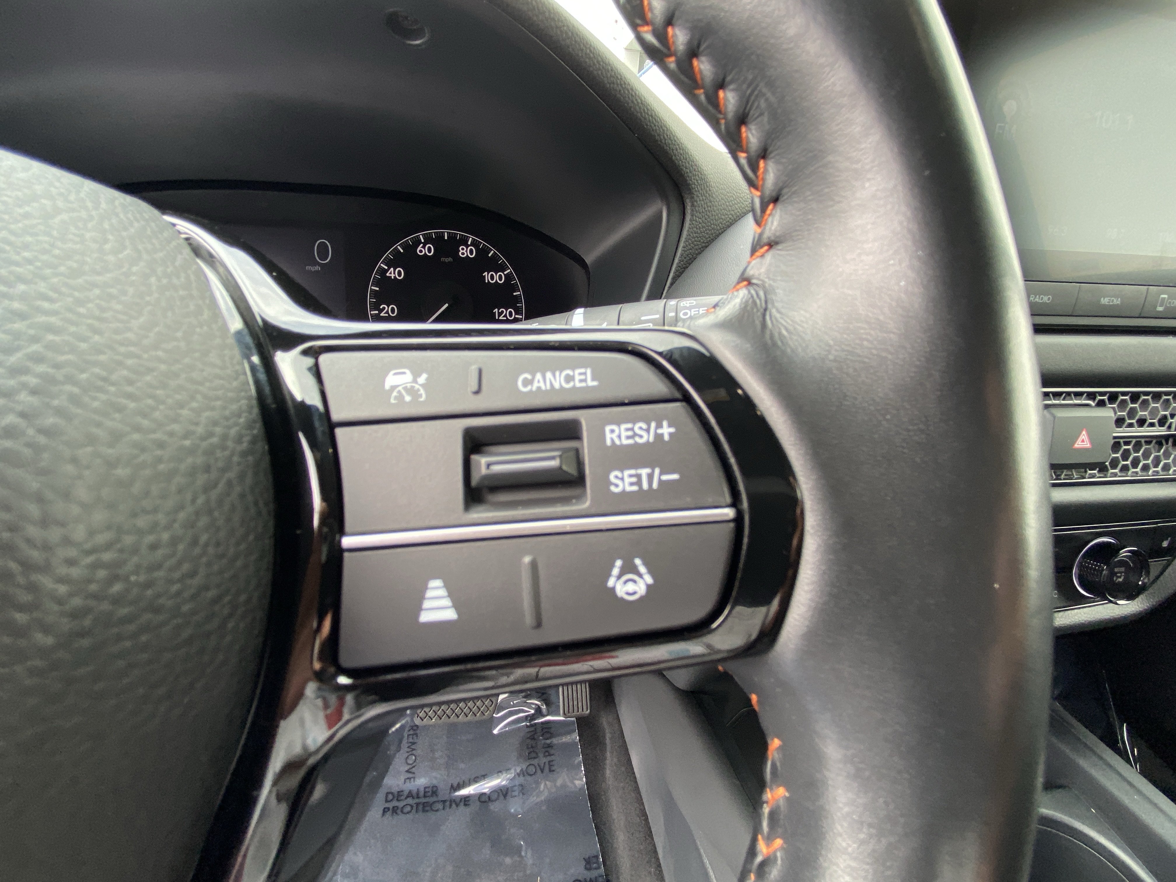 Used 2025 Honda HR-V Sport image 26