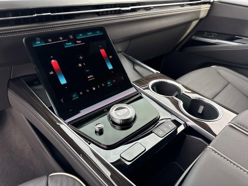 New 2026 Cadillac Escalade Luxury w/ LPO, Floor Liner Package image 25