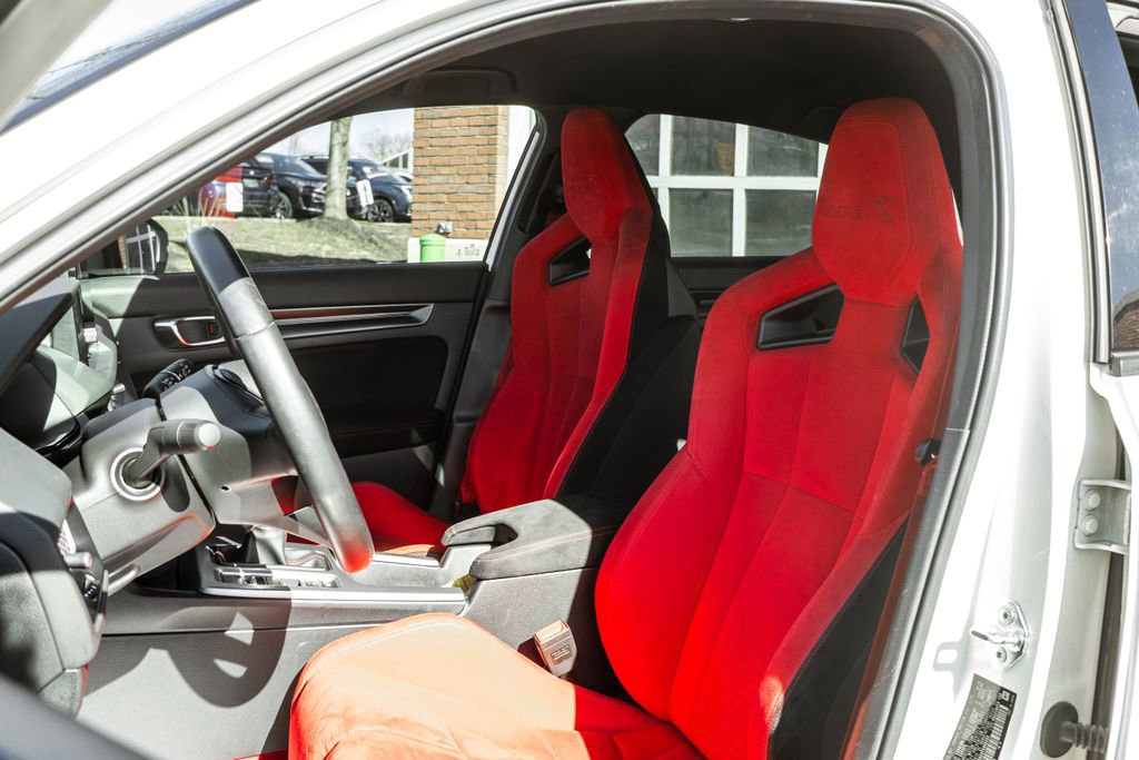 Used 2023 Honda Civic Type R image 6