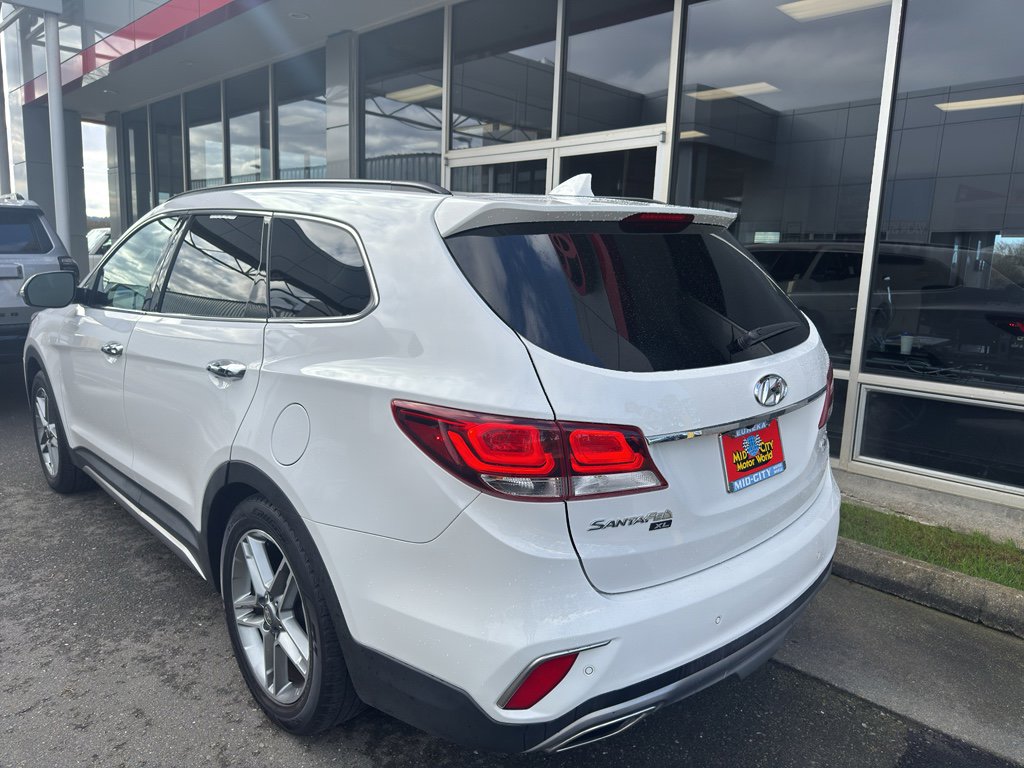 Used 2019 Hyundai Santa Fe XL image 11