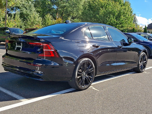 Used 2024 Volvo S60 T8 Plus AWD/4WD image 6