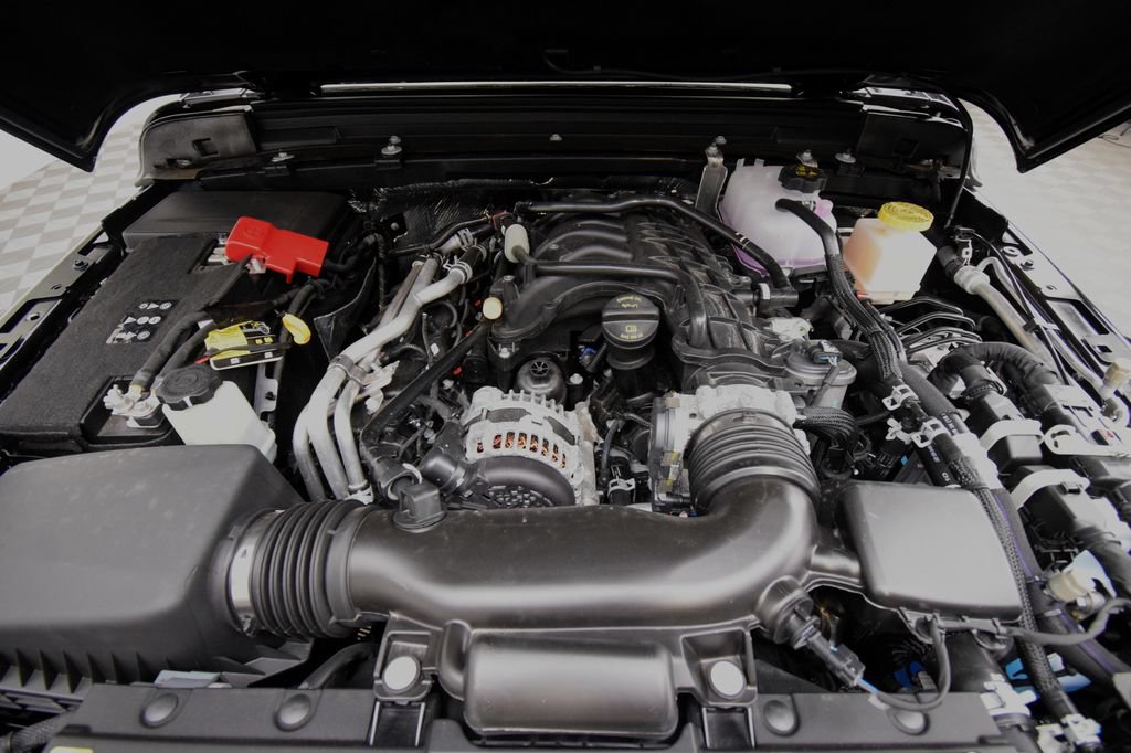 New 2026 Jeep Gladiator Sport AWD/4WD image 12