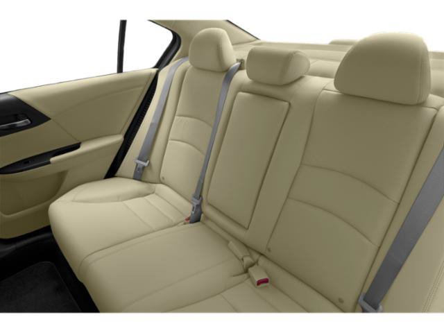 Used 2015 Honda Accord Touring image 14