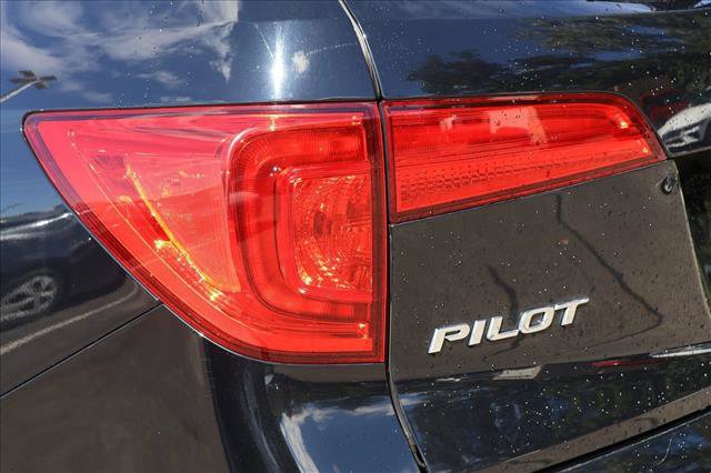 Used 2017 Honda Pilot EX-L image 11