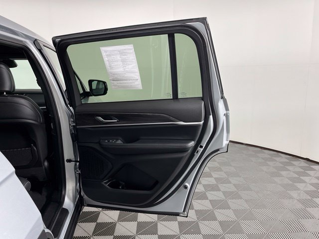 Used 2026 Jeep Grand Cherokee L 4WD image 46