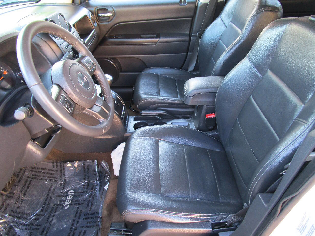 Used 2016 Jeep Patriot High Altitude image 9