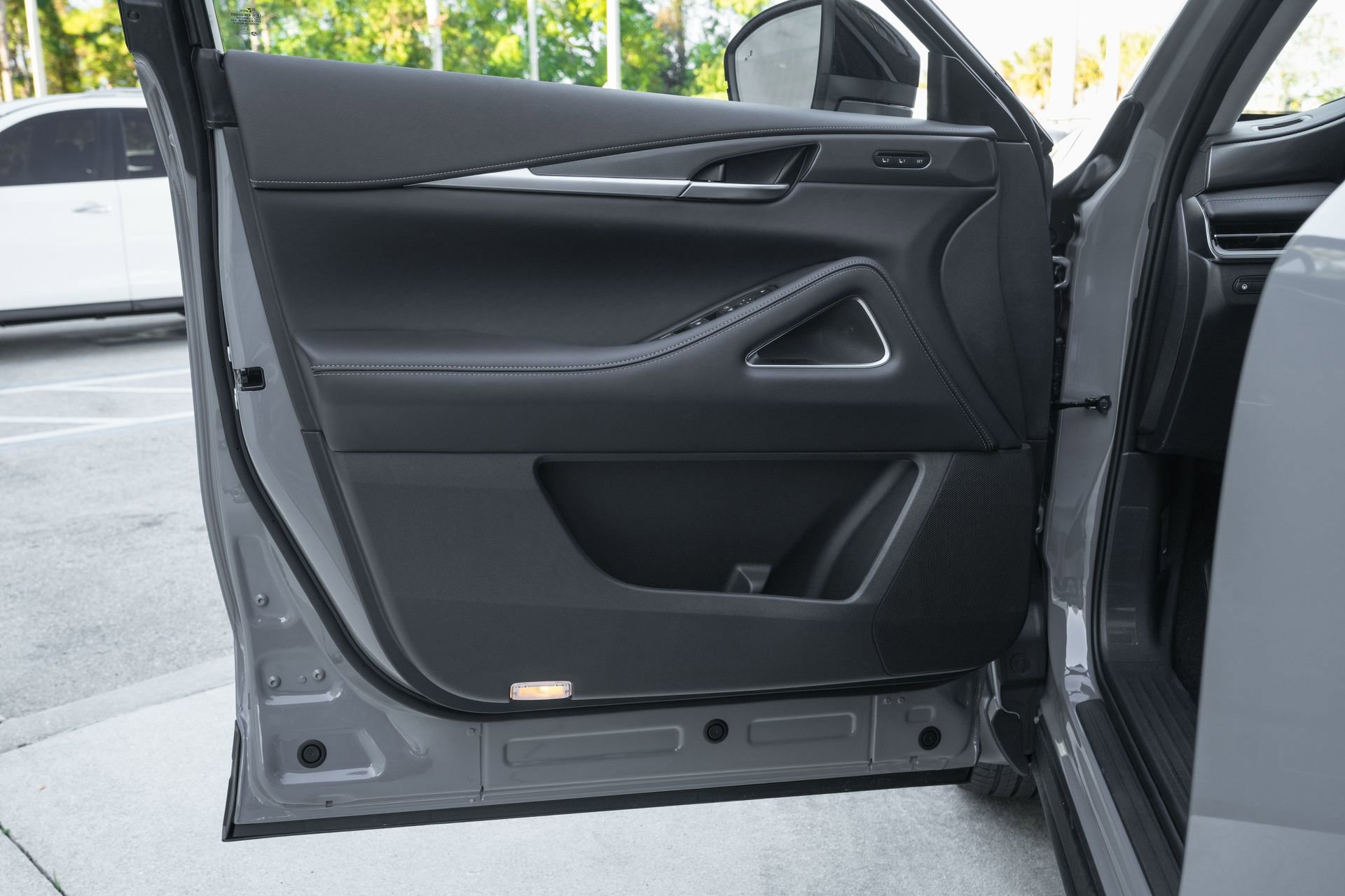 New 2026 INFINITI QX60 Luxe w/ Cargo Package image 25