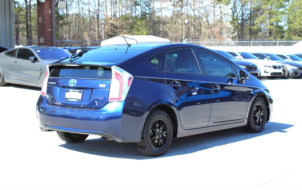 Used 2015 Toyota Prius Two FWD image 7