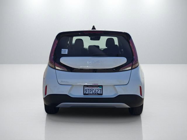 Used 2025 Kia Soul LX w/ LX Technology Package image 5