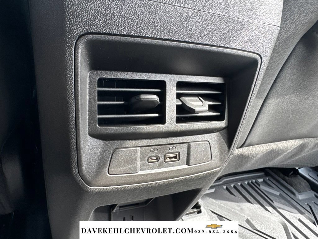 Used 2025 Chevrolet Colorado ZR2 w/ Technology Package AWD/4WD image 25