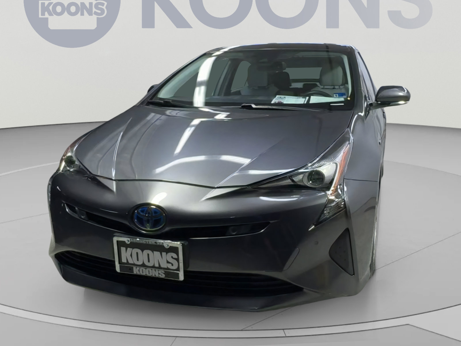Used 2017 Toyota Prius Four FWD image 4