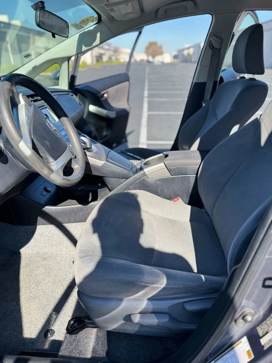 Used 2014 Toyota Prius Two image 13