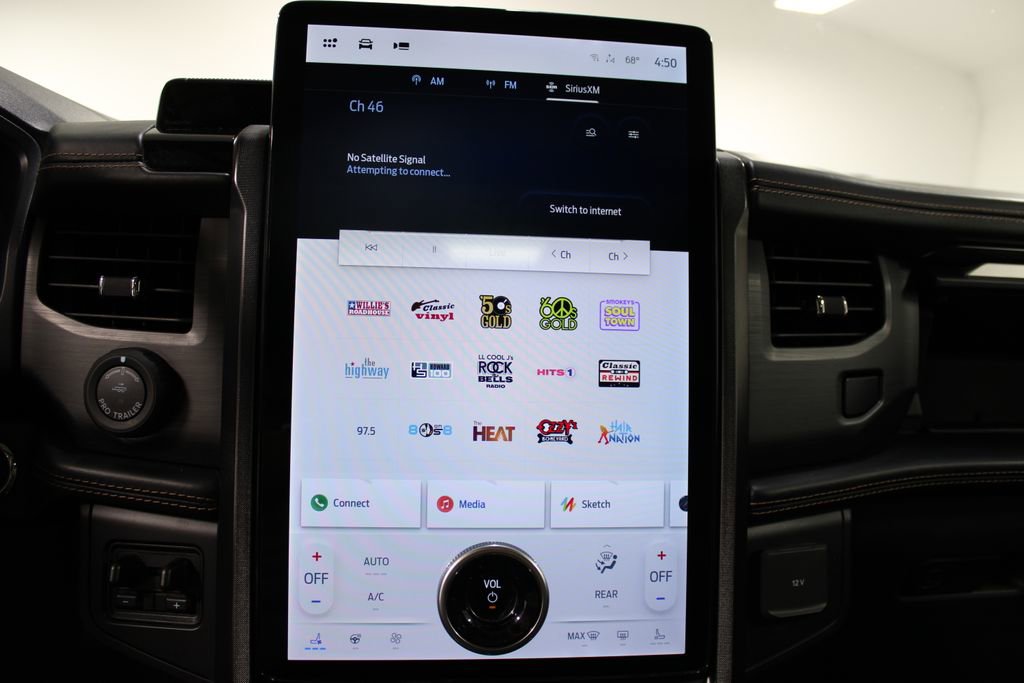 Used 2022 Ford Expedition Max Platinum AWD/4WD image 55