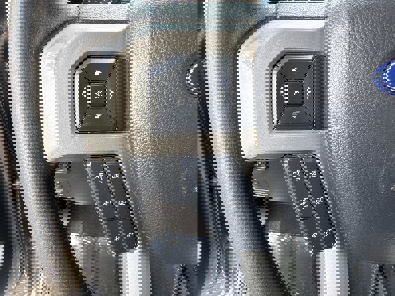 Used 2018 Ford F250 Lariat w/ Chrome Package image 36