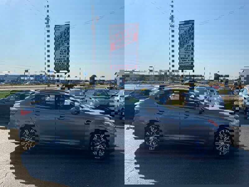 Used 2016 Kia K900 Luxury
