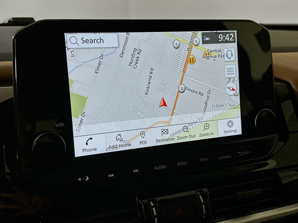 New 2025 Nissan Pathfinder Platinum image 18