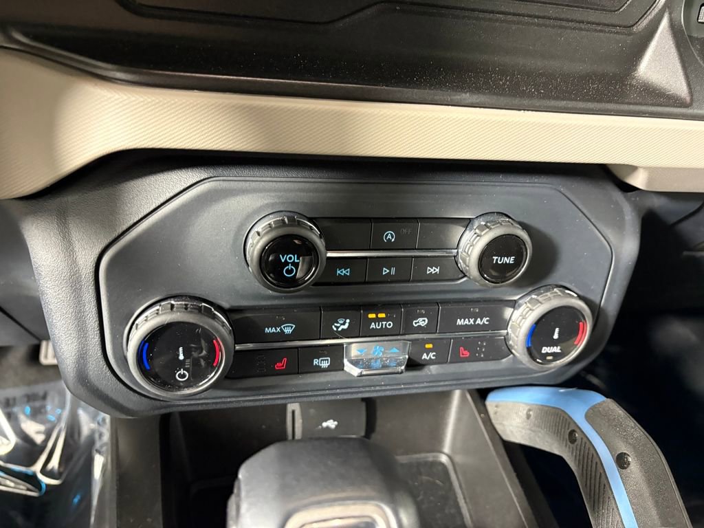 Certified 2022 Ford Bronco Wildtrak image 18