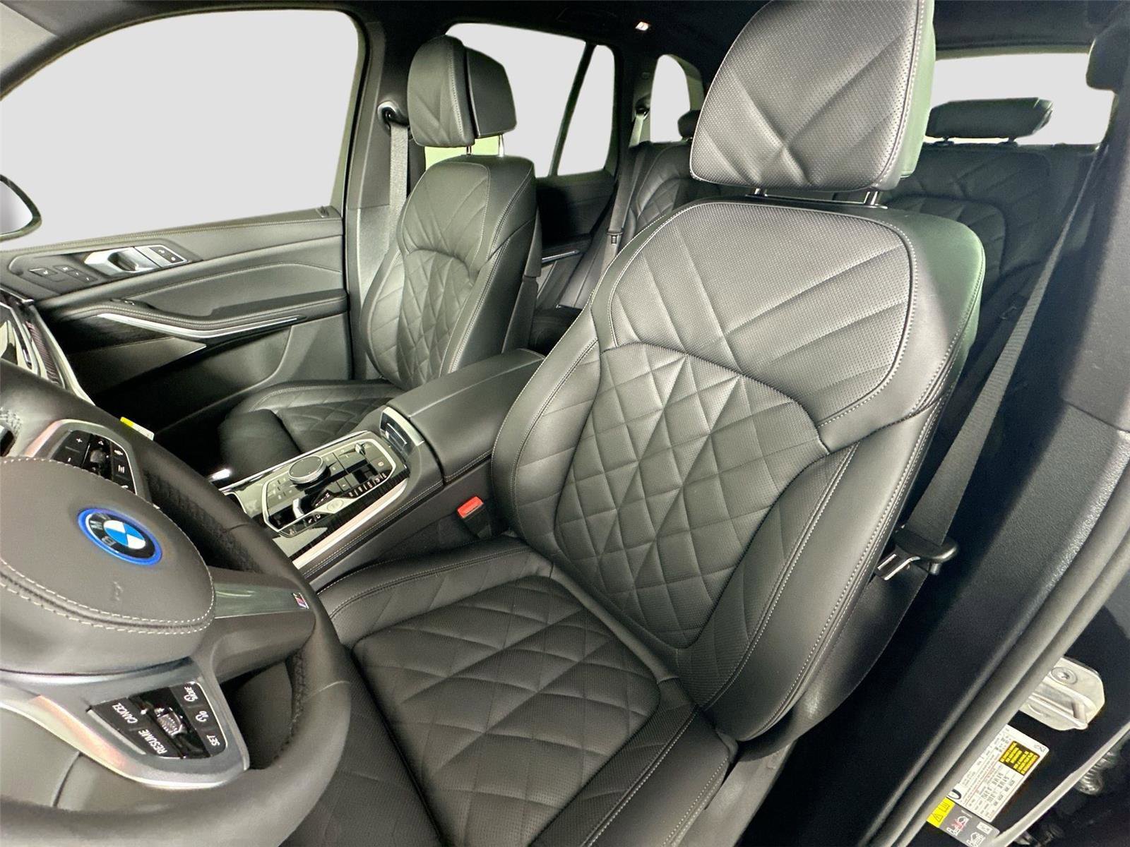 New 2026 BMW X5 xDrive50e image 21