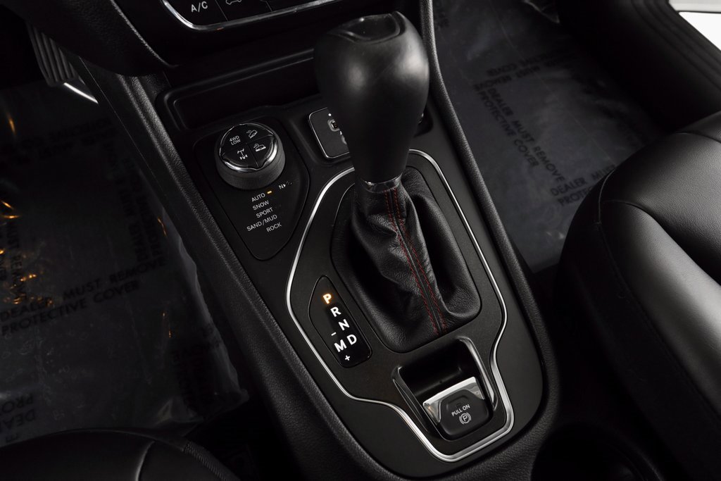 Certified 2021 Jeep Cherokee Trailhawk image 28