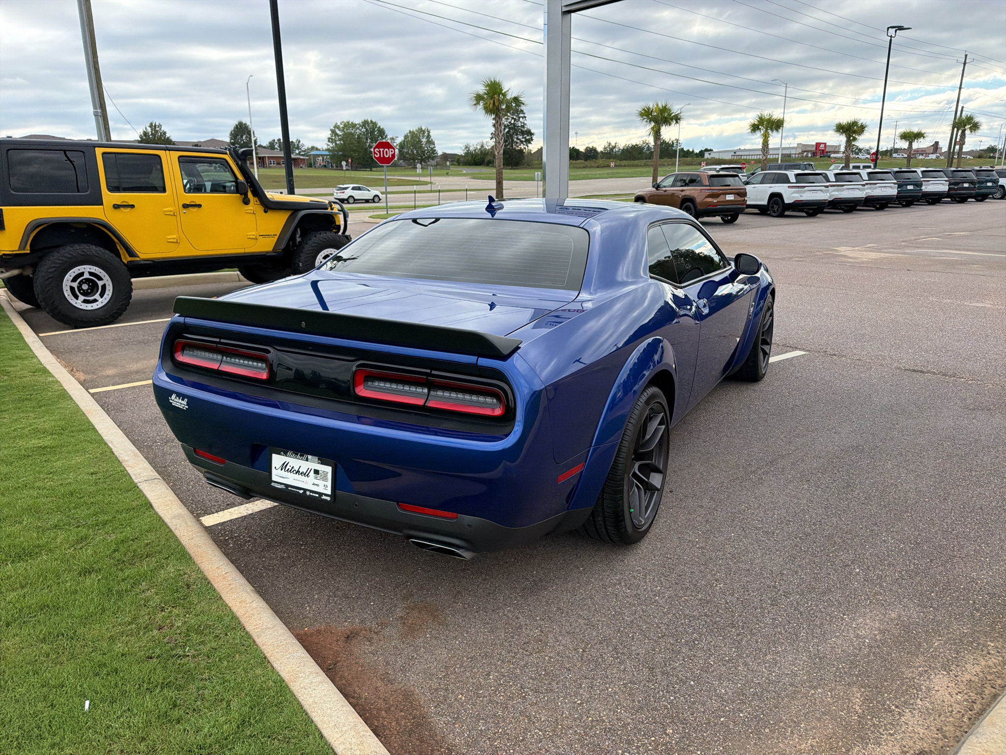Used 2019 Dodge Challenger R/T Scat Pack RWD image 6