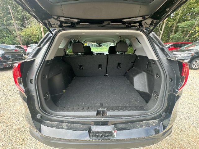 Used 2024 GMC Terrain SLE FWD image 37