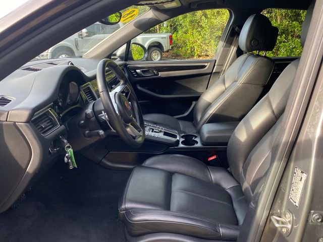 Used 2018 Porsche Macan image 11